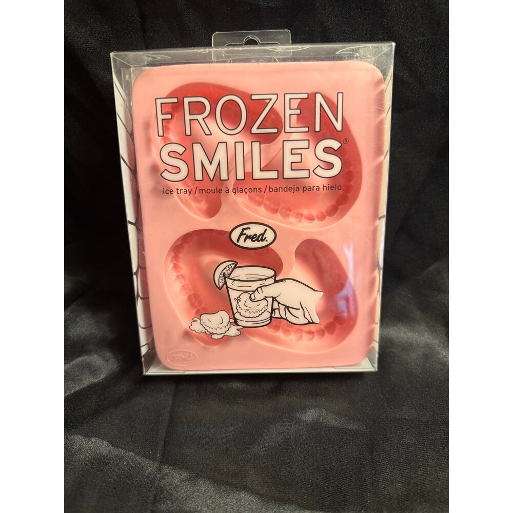 Fred Frozen Smiles Silicone Ice mold Novelty Party Denture Shaped NIB